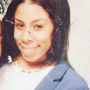 Meet your Posher, Daphany